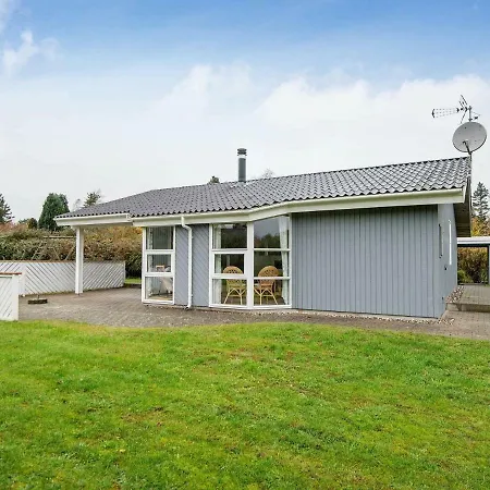 Three-bedroom Holiday In Glesborg 9 *