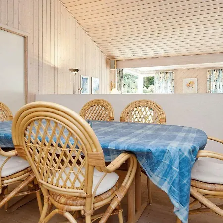 Three-bedroom Holiday In Glesborg 9 Hébergement de vacances *